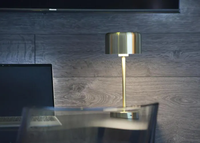Staybaran Design - Zentrum Lejlighed